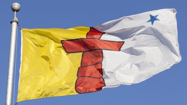 Nunavut flag