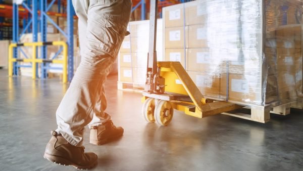 Warehouse courier cargo shipment, inventory management