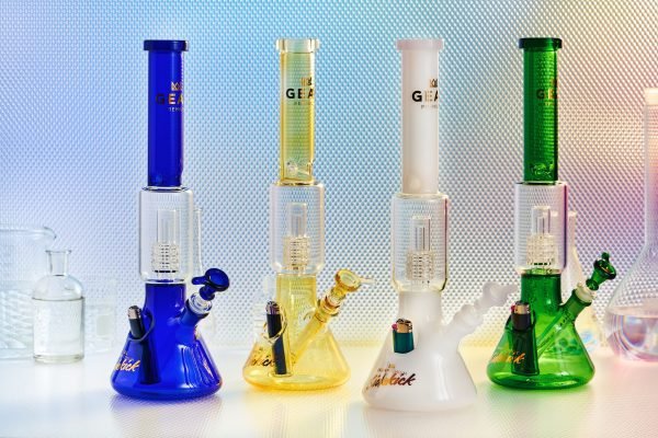 West Coast Gifts (WCG) is Canada&rsquo;s largest designer, manufacturer, and distributor of award-winning hand pipes, water pipes, vaporizers, and smoking accessories
