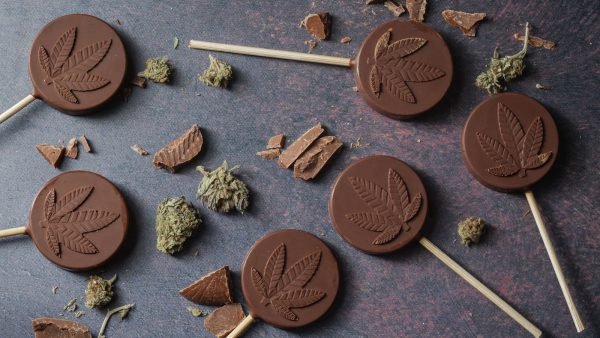 Statistics Canada data shows a sharp spike in the sales of cannabis extracts and edibles in April, and these categories have been growing steadily ever since.