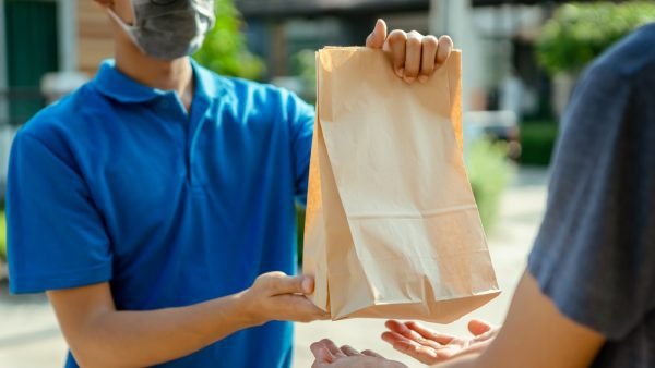 The government of Manitoba introduced a new category of license for companies that deliver cannabis, amending the Liquor, Gaming & Cannabis Control Act.