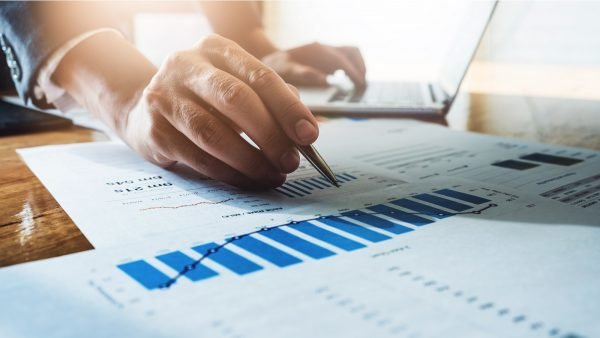 Although sales declined in November, like-store sales in Alberta, British Columbia, Ontario, and Saskatchewan, partially recovered in December