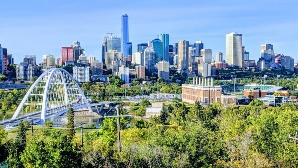 ﻿ Albertans are spending more on non-medical cannabis products than citizens of any other province, driven by a relentless expansion of retail outlets.