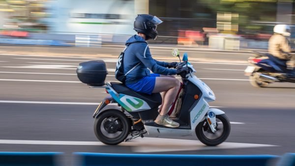 ﻿ A cannabis delivery service has launched in Manitoba offering retailers "instant" delivery to their customers. Josh Giesbrecht created The Half Circle.