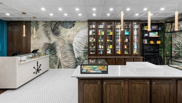 ﻿ Statistics Canada data today reveals a slight uptick in retail cannabis sales in August, posting $393.7, the sixth consecutive month-over-month increase.