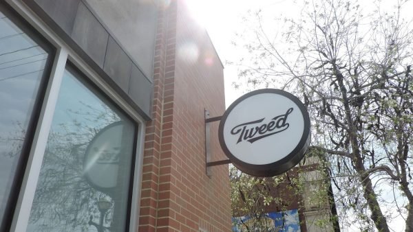 ﻿ After a review of its strategic objectives, Canopy Growth Corporation has entered into agreements to sell off its retail division in Canada.