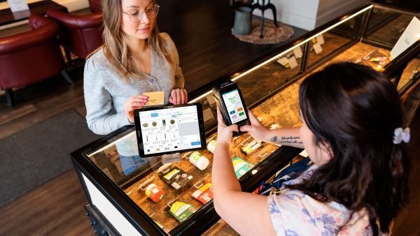 ﻿ Understanding when sales are likely to see peaks and valleys can help retailers better plan their inventory, staffing, and business operations.